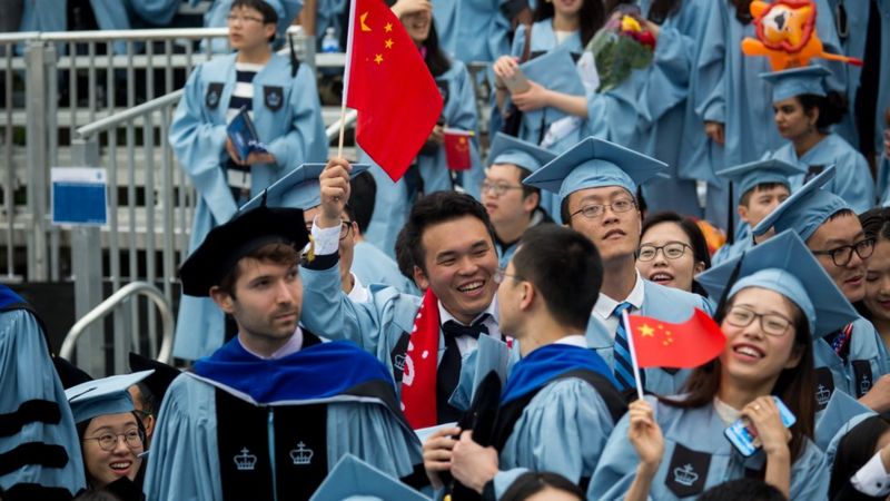 中美关系:美国拟驱逐三千名“解放军院校背景”中国研究生